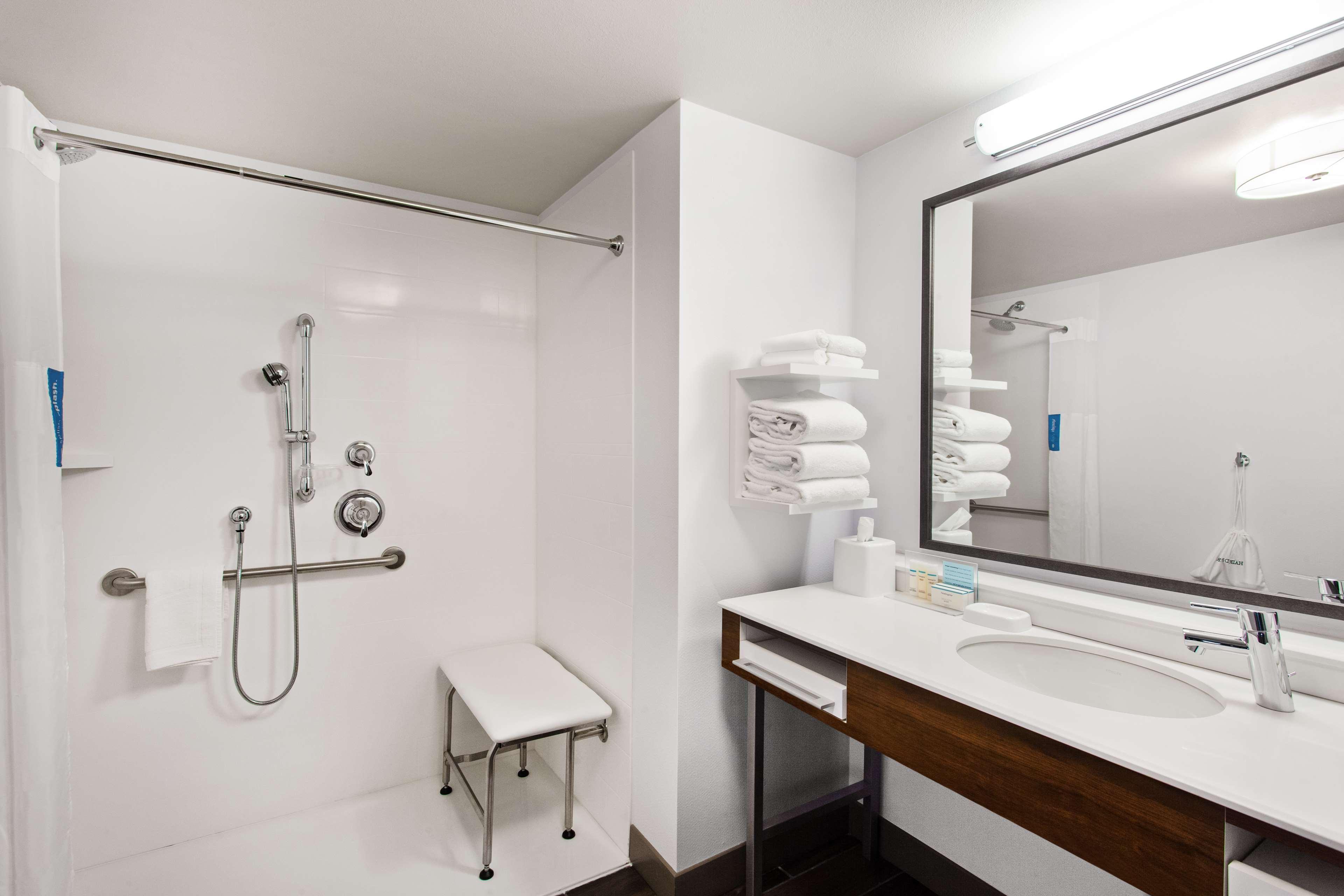 Hampton Inn & Suites Левънуърт Екстериор снимка